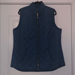 Quilted vest.